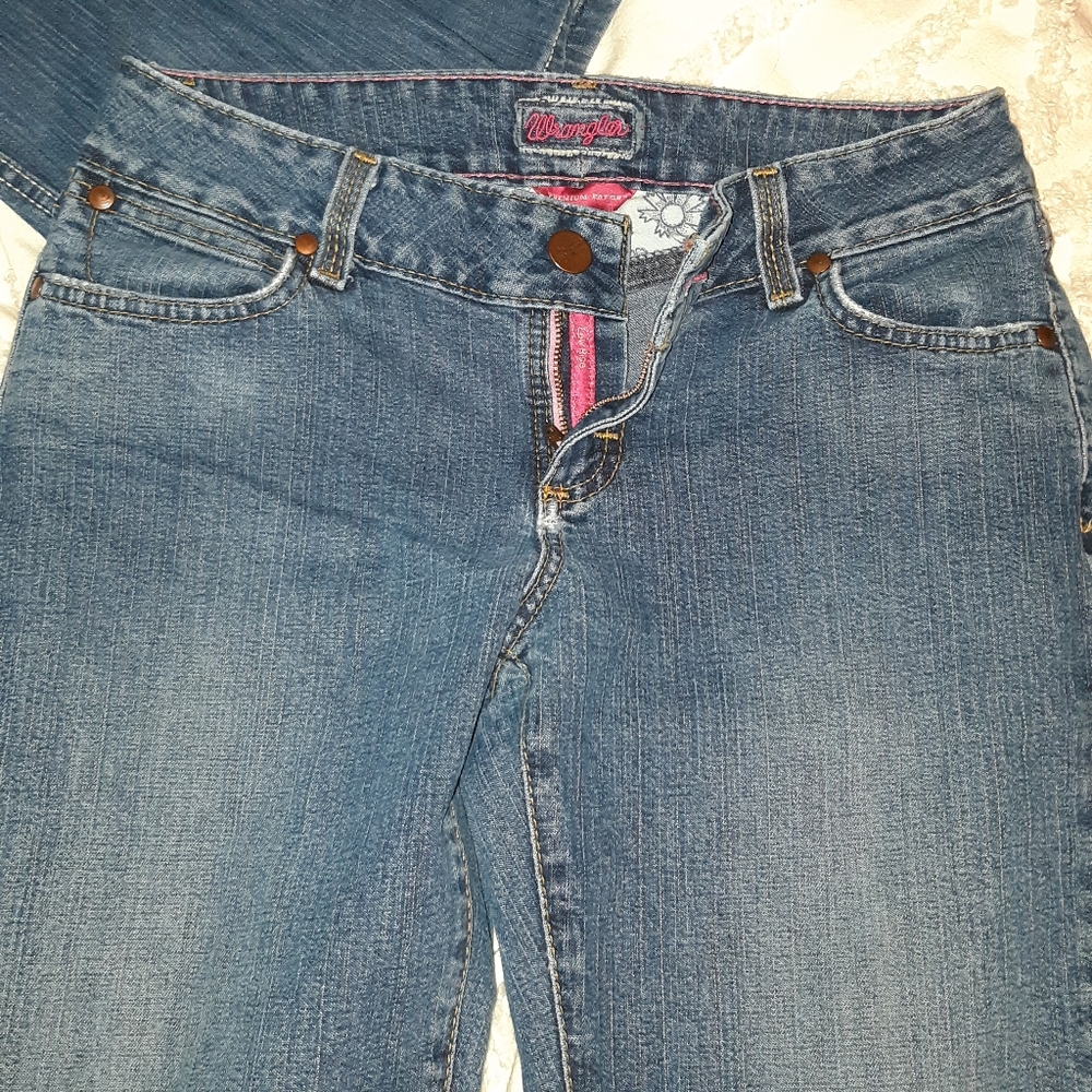 Jeans - Picture 2 of 6